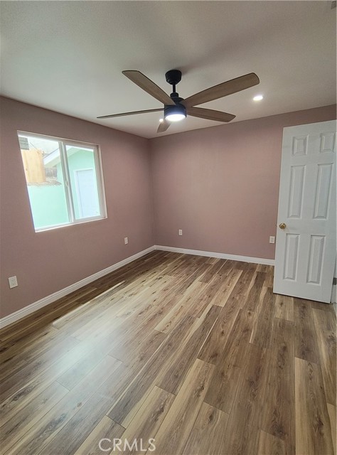 1680 S Rimpau Boulevard, Los Angeles CA: https://media.crmls.org/medias/c16eaf94-faea-4087-9520-652289fac876.jpg
