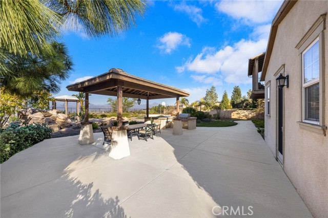 19599 Highland Terrace Drive, Walnut CA: https://media.crmls.org/medias/c16eef2b-c03a-474f-b6cf-ef8f0f7bac85.jpg