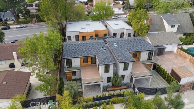 Detail Gallery Image 2 of 15 For 11348 Reseda #E,  Porter Ranch,  CA 91326 - 2 Beds | 2 Baths