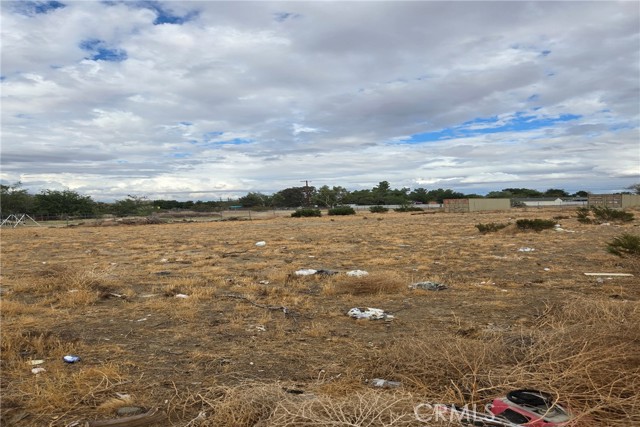 Detail Gallery Image 12 of 12 For 45750 250, Lake Los Angeles,  CA 93535 - – Beds | – Baths