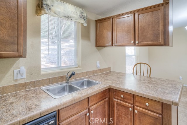 Detail Gallery Image 15 of 38 For 73 Elsa Ln, Oroville,  CA 95966 - 3 Beds | 2 Baths