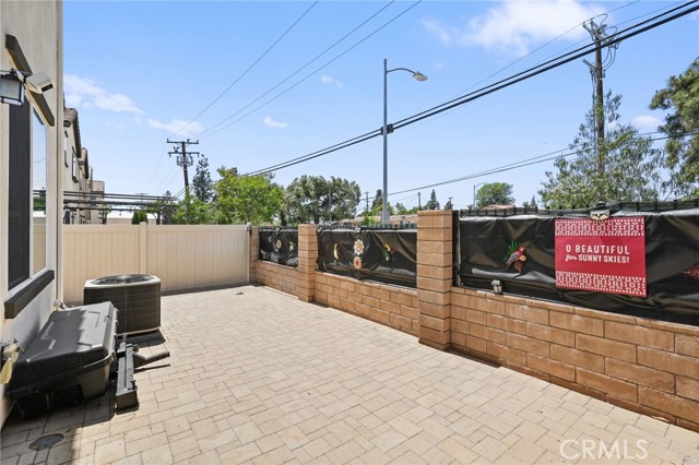 Detail Gallery Image 39 of 42 For 12827 W Hemingway Dr, San Fernando,  CA 91340 - 4 Beds | 2/1 Baths