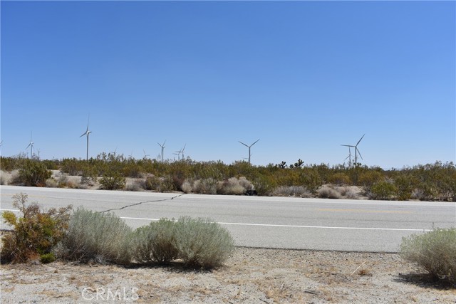 1 170th St W and s/o Irone Ave, Rosamond CA: https://media.crmls.org/medias/c170bd2b-0f9d-41a6-8c10-552b617bbaf1.jpg