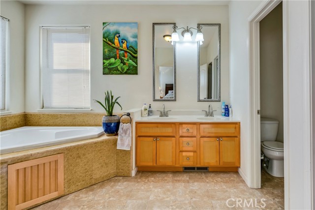 Detail Gallery Image 28 of 36 For 18884 Deer Hill Rd, Hidden Valley Lake,  CA 95467 - 3 Beds | 2 Baths