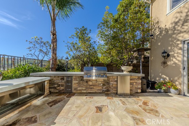 Image 60 of 75 For 30 Vivido St