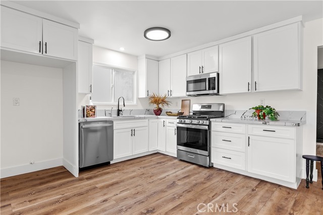 Detail Gallery Image 22 of 60 For 2779 E Lizbeth, Anaheim,  CA 92806 - 3 Beds | 2 Baths