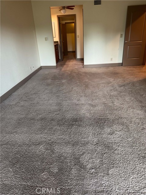Detail Gallery Image 9 of 41 For 2510 N Tustin Avenue Ave #110,  Santa Ana,  CA 92705 - 3 Beds | 2/1 Baths