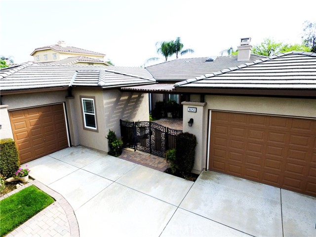 Detail Gallery Image 2 of 34 For 36253 Bay Hill Dr, Beaumont,  CA 92223 - 3 Beds | 2/1 Baths