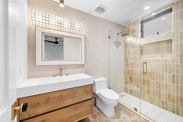 Detail Gallery Image 9 of 40 For 207 W Avenida San Antonio, San Clemente,  CA 92672 - 5 Beds | 4/1 Baths