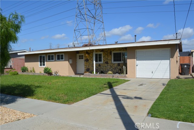Detail Gallery Image 1 of 20 For 1402 Stevely Ave, Long Beach,  CA 90815 - 3 Beds | 2 Baths
