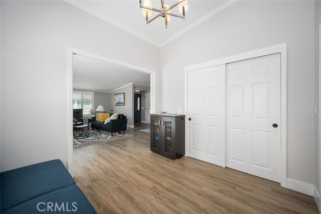 13781 Alderwood Lane, Seal Beach CA: https://media.crmls.org/medias/c17553e0-c9c4-4985-ba7b-293b8859c275.jpg