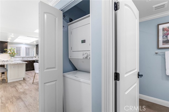 Detail Gallery Image 10 of 32 For 2046 via Mariposa E Unit P, Laguna Woods,  CA 92637 - 2 Beds | 2 Baths