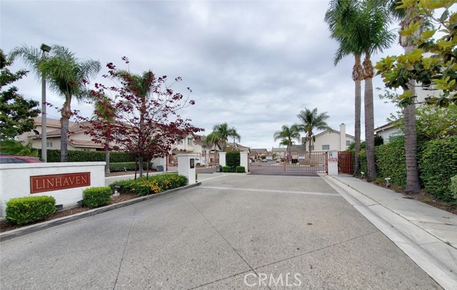 Image 2 for 340 S Linhaven Circle, Anaheim, CA 92804