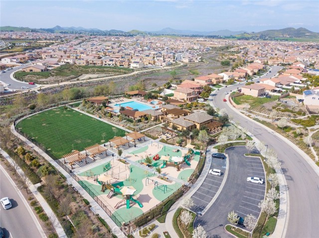 Detail Gallery Image 36 of 40 For 30517 Copper Rose, Murrieta,  CA 92563 - 4 Beds | 3/1 Baths