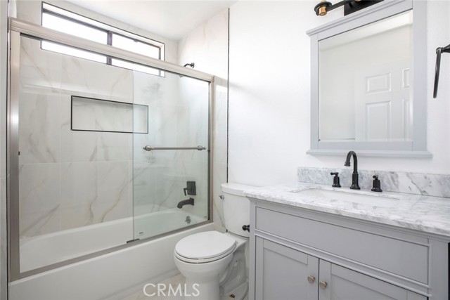 Detail Gallery Image 21 of 44 For 11444 Odessa Ave, Granada Hills,  CA 91344 - 4 Beds | 2 Baths