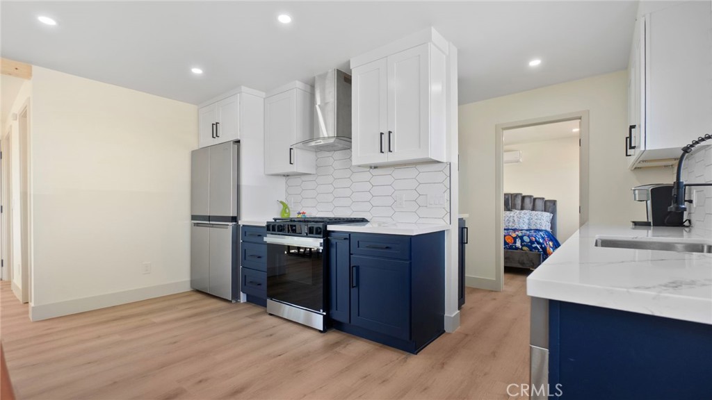 MLS #OC25046636 image #28