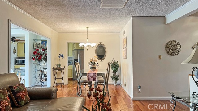 Detail Gallery Image 13 of 61 For 7115 Park Manor Ave, North Hollywood,  CA 91605 - 3 Beds | 2 Baths