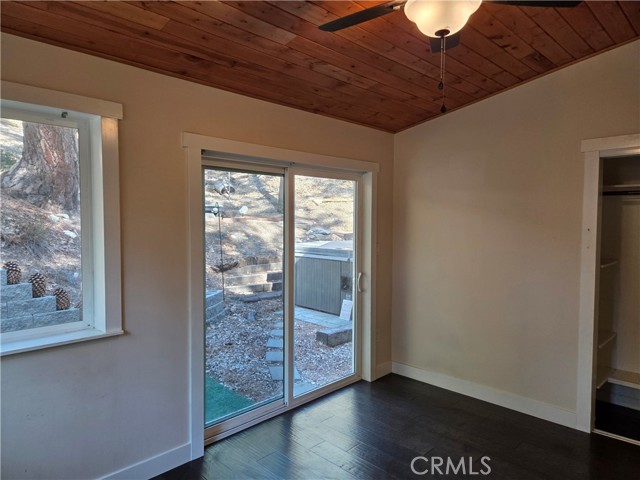 Detail Gallery Image 17 of 23 For 5910 Robin Oak, Angelus Oaks,  CA 92305 - 2 Beds | 1 Baths