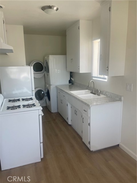 1928 W 145, Gardena CA: https://media.crmls.org/medias/c178d80c-5086-469e-9fec-e8646ff67e8d.jpg