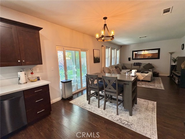 Detail Gallery Image 9 of 31 For 14515 Crestview, Moreno Valley,  CA 92555 - 4 Beds | 2/1 Baths