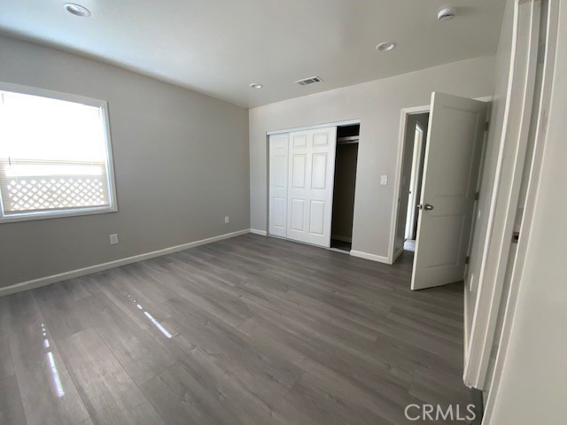 https://media.crmls.org/medias/c17a66bb-4662-44a0-9f7a-8b9c34c73f13.jpg?preset=X-Large