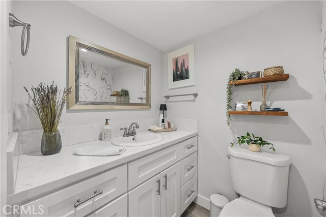 Detail Gallery Image 32 of 45 For 10214 Larwin Ave #3,  Chatsworth,  CA 91311 - 4 Beds | 3 Baths