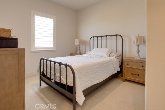 208 Luna Way, Hollister CA: https://media.crmls.org/medias/c17be976-e99e-4a2b-962c-f070d40482b5.jpg
