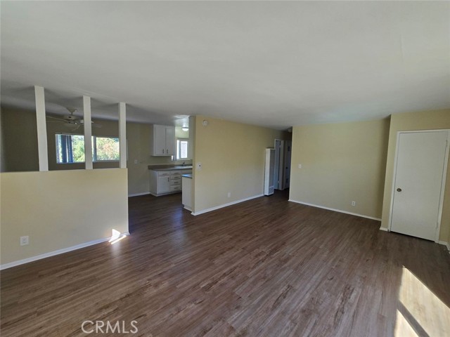 Detail Gallery Image 9 of 12 For 341 Unit C Woodland Pl #C,  Costa Mesa,  CA 92627 - 2 Beds | 1 Baths