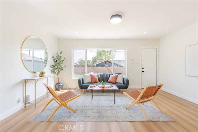 Detail Gallery Image 4 of 35 For 14445 Reis St, Whittier,  CA 90604 - 3 Beds | 1 Baths