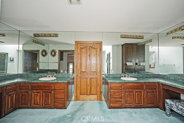 Detail Gallery Image 25 of 60 For 9752 Rangeview Dr, Santa Ana,  CA 92705 - 4 Beds | 3/1 Baths