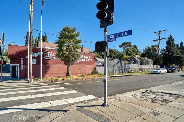 1600 N Alvarado Street, Los Angeles, California 90026, ,Commercial Sale,For Sale,1600 N Alvarado Street,CRPW23215785