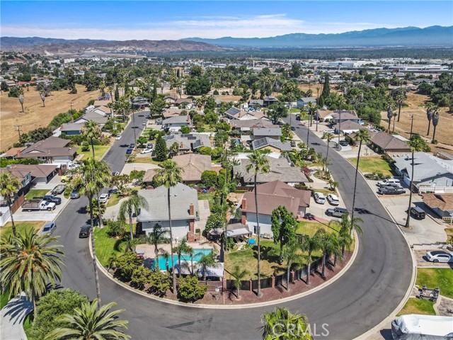 Detail Gallery Image 6 of 37 For 1971 Oakland Hills Dr, Corona,  CA 92882 - 4 Beds | 2 Baths