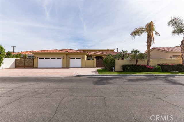 51400 Calle Tamazula, La Quinta, California 92253, 4 Bedrooms Bedrooms, ,4 BathroomsBathrooms,Residential Lease,For Rent,51400 Calle Tamazula,CRPW25034388