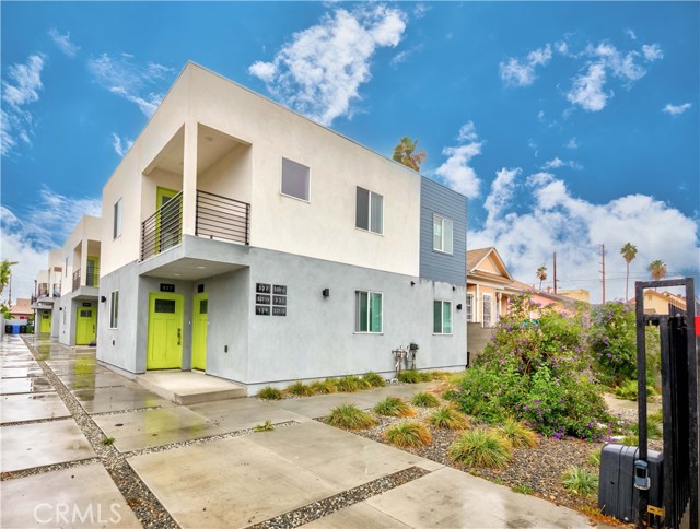 529 W W 80th Street #6, Los Angeles, CA, 90044 529 W W 80th Street #6, Los Angeles, CA, 90044