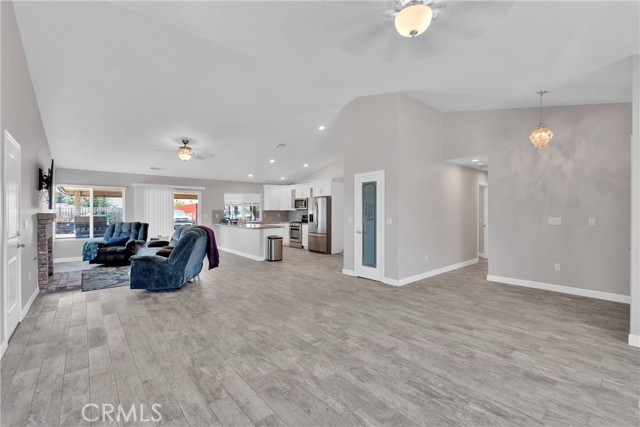 Detail Gallery Image 26 of 61 For 11347 Topaz Rd, Victorville,  CA 92392 - 4 Beds | 2 Baths