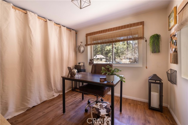 Detail Gallery Image 21 of 31 For 41150 Lahontan #E-2,  Big Bear Lake,  CA 92315 - 2 Beds | 2 Baths