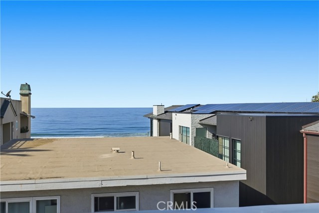 Detail Gallery Image 43 of 59 For 116 5th Place, Manhattan Beach,  CA 90266 - 5 Beds | 3 Baths