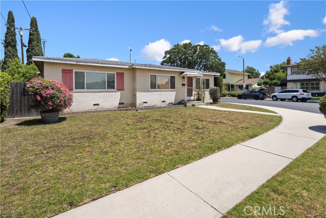 9559 Blackley Street, Temple City CA: https://media.crmls.org/medias/c18019c4-8581-4bea-87f2-a5ee54253b1a.jpg