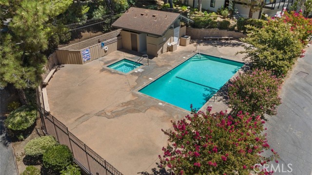 Detail Gallery Image 33 of 34 For 10831 Roycroft St #8,  Sun Valley,  CA 91352 - 3 Beds | 3 Baths
