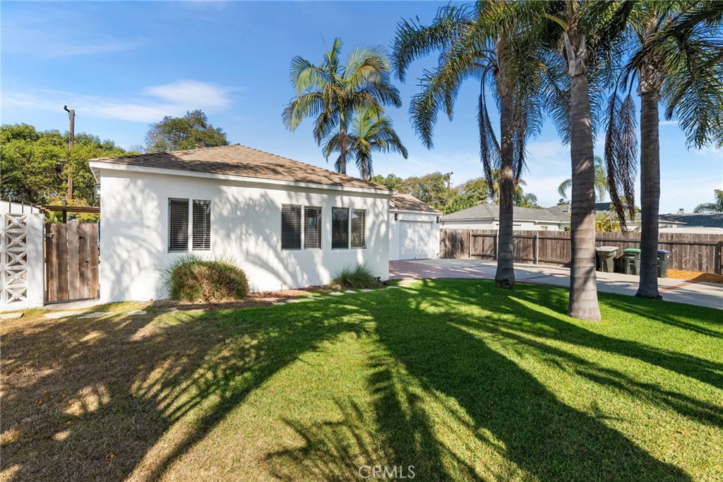 MLS #OC25258483 image #23