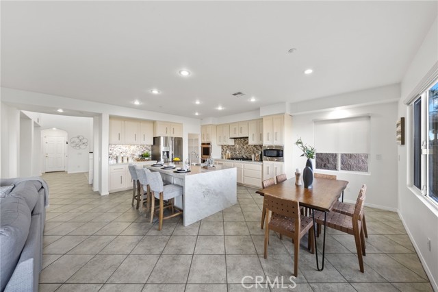 Detail Gallery Image 19 of 73 For 2563 Camino Del Plata, Corona,  CA 92882 - 4 Beds | 3 Baths