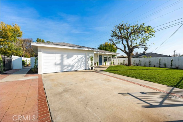 Detail Gallery Image 4 of 39 For 727 N Burney St, Rialto,  CA 92376 - 3 Beds | 2 Baths