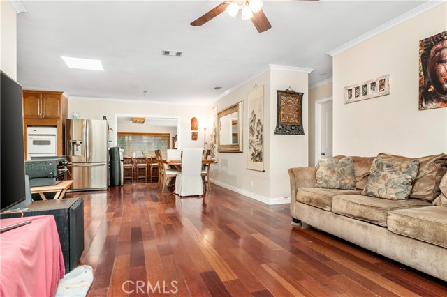 2100 Carnegie Lane, Redondo Beach, California 90278, 3 Bedrooms Bedrooms, ,2 BathroomsBathrooms,Residential,Sold,Carnegie,SB21203957