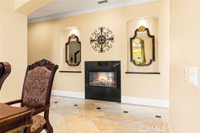 Detail Gallery Image 12 of 68 For 22928 San Joaquin, Canyon Lake,  CA 92587 - 4 Beds | 4/2 Baths
