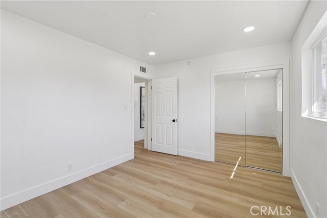 Detail Gallery Image 33 of 49 For 10007 Debra, Granada Hills,  CA 91343 - 4 Beds | 3 Baths