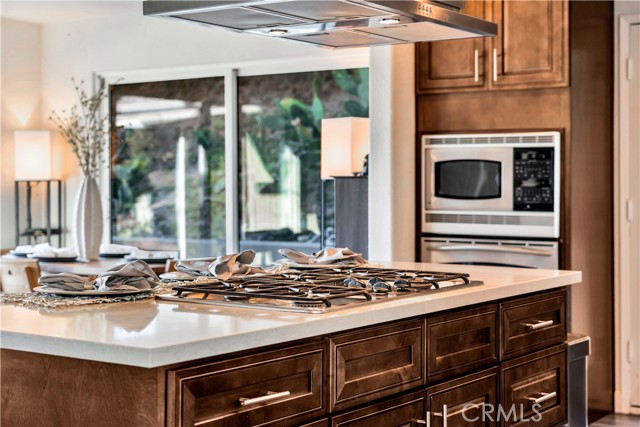 Detail Gallery Image 36 of 46 For 1235 Verdugo Spring Ln, Burbank,  CA 91501 - 3 Beds | 2 Baths