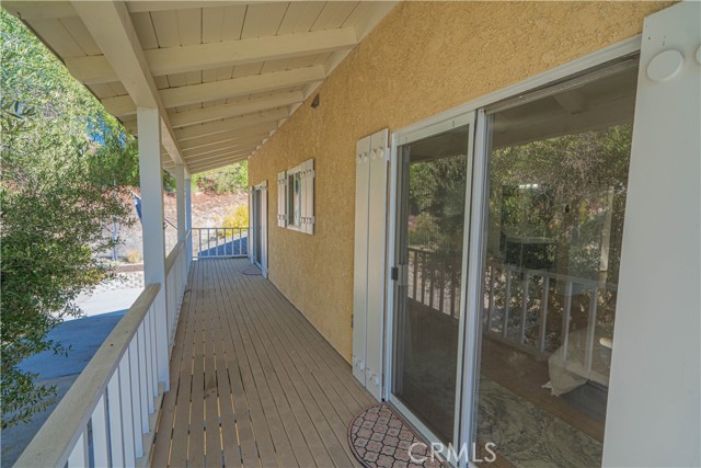 Detail Gallery Image 42 of 61 For 28816 Kenroy Ave, Canyon Country,  CA 91387 - 5 Beds | 3 Baths