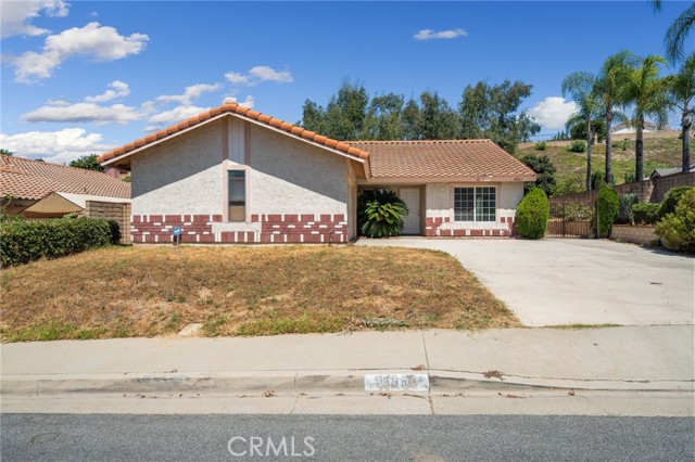 Detail Gallery Image 4 of 31 For 18963 Trucke Way, Walnut,  CA 91789 - 4 Beds | 2 Baths