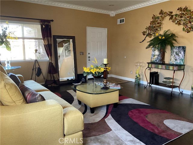 Detail Gallery Image 14 of 64 For 14391 Quail Ct, Fontana,  CA 92336 - 4 Beds | 2/1 Baths