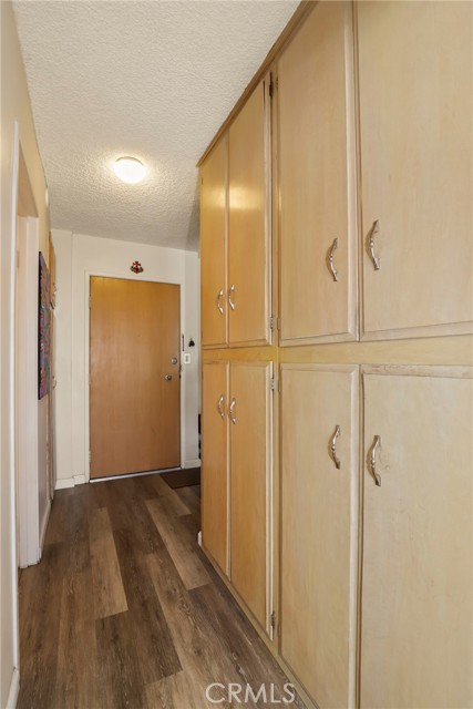 Detail Gallery Image 15 of 18 For 375 Atlantic #407,  Long Beach,  CA 90802 - 1 Beds | 1 Baths